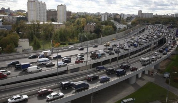 В Москве на Каширском шоссе открылось движение по новой транспортной развязке