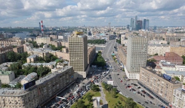Москва за 20 лет превратилась из «образцового коммунистического города» в современный мегаполис