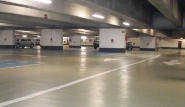 В Москве обсуждают возможность возведения парковок под набережными