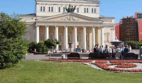 Госкомиссия начнет принимать Большой театр в эксплуатацию с 15 августа