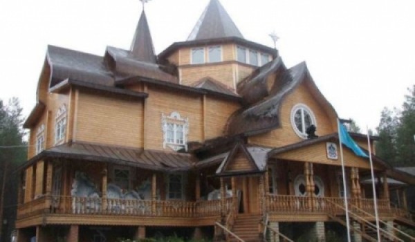 4 августа в Московской усадьбе Деда Мороза пройдет праздник в честь Дня города