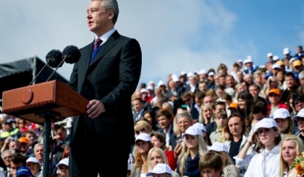 На Красной площади столицы прошла торжественная церемония в честь Дня города