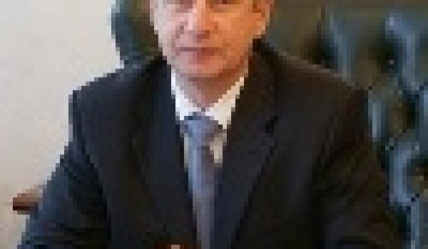 "Соцкультбыт в центре города нужен, и мы его будем строить..."