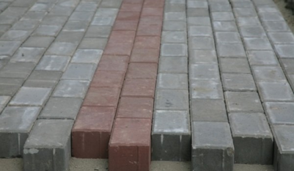 Расходы на плитку войдут в городскую программу «Развитие транспортной системы»