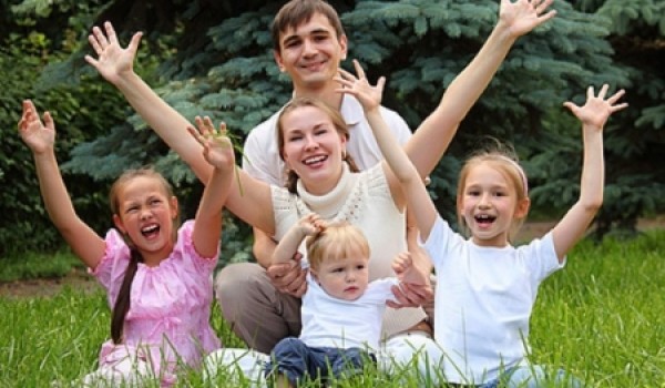 Родителей и их детей будут консультировать психологи в 140 пунктах охраны порядка