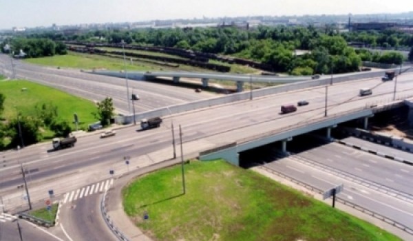 Московские власти на 600 млн рублей возведут коммуникации в перспективном микрорайоне