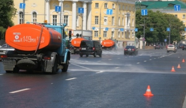 К маю-июню коммунальщики должны привести в порядок всю уложенную в прошлом году плитку