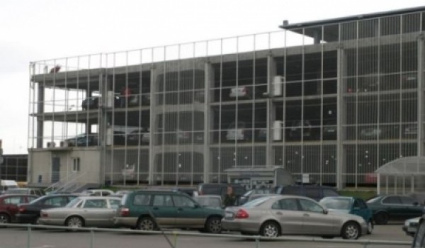 Москвичи публикуют фото брошенных авто на специальном городском портале