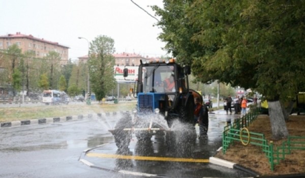 Городские власти оснастят коммунальную технику системой ГЛОНАСС