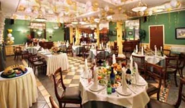 Столица планирует ввести запрет на курение в ресторанах и барах к 2014 году