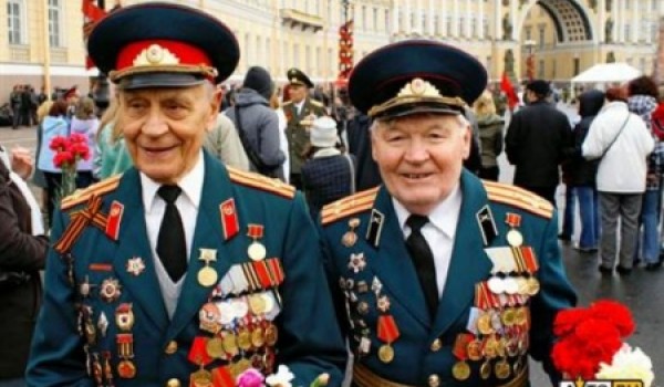 Москва наградила почетными грамотами и объявила благодарность 300 активистам ветеранского движения