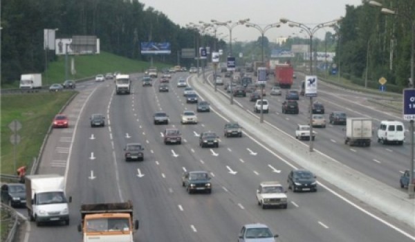Движение по Рублевскому шоссе ограничат на год