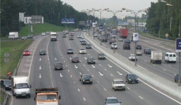 Работы на магистрали Рублевское шоссе-Балаклавский проспект закончат до конца лета