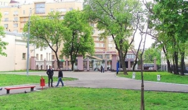 На обустройство в ЮЗАО четырех пешеходных зон будет израсходовано около 100 млн рублей