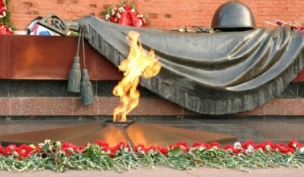 27 января состоится возложение венков к Могиле Неизвестного Солдата и памятному знаку Город-герой-Ленинград