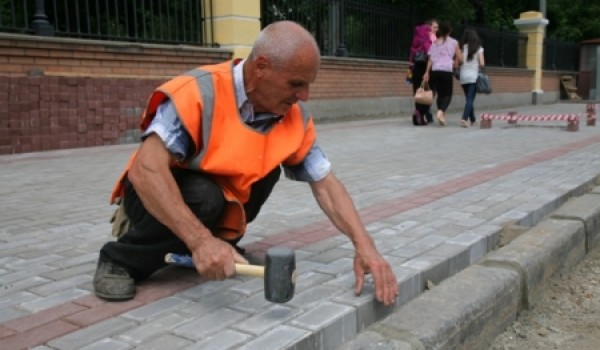 Власти Москвы отозвали более 14 тыс. квот на привлечение трудовых мигрантов из-за нарушений законодательства