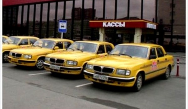 У столичных такси изменился цвет