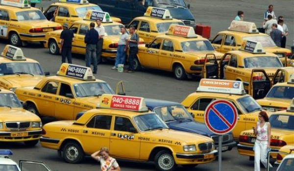 В Москве создадут городской центр по обучению таксистов