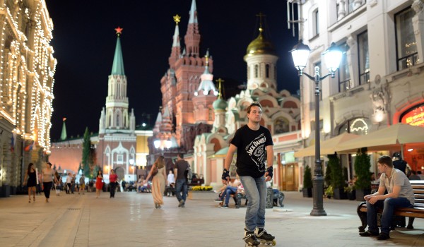 Власти столицы могут выделить до 133 млн рублей на подсветку Никольской улицы
