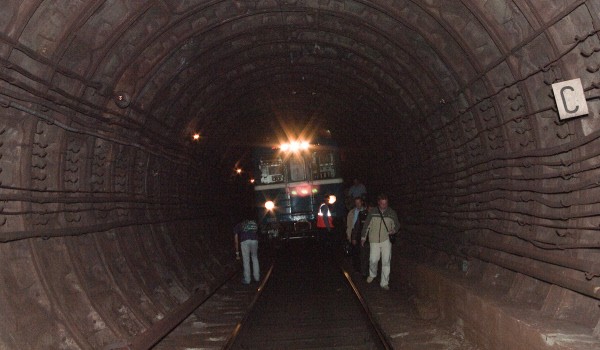 Московские строители завершают проходку тоннеля от станции метро «Раменки» до станции «Ломоносовский проспект»