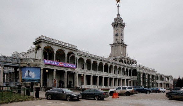 Москве может перейти в собственность здание Северного речного вокзала