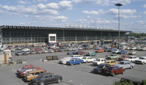 В апреле в Москве может появиться укороченная разметка на парковках