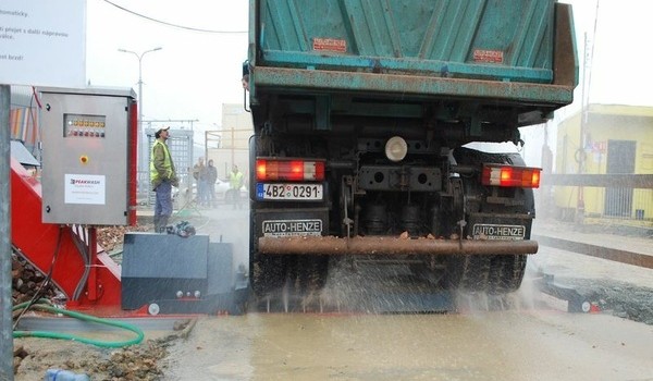 Количество нарушений при работе моечных постов снизилось на 9%