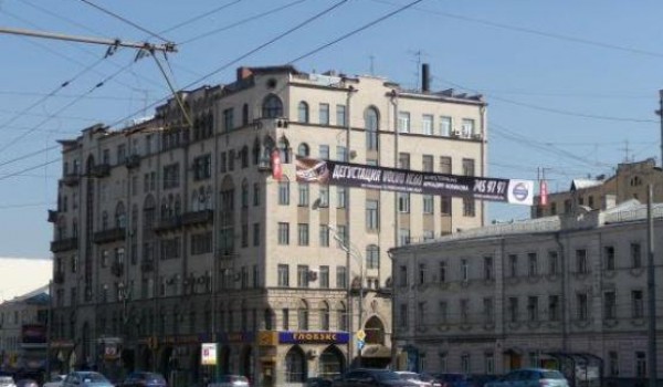 Количество полос на Садовом кольце уменьшится до трех - четырех