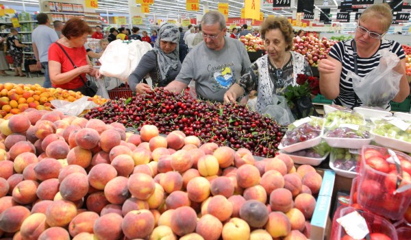 Из-за ограничения импорта  дефицита продуктов в Москве не будет 