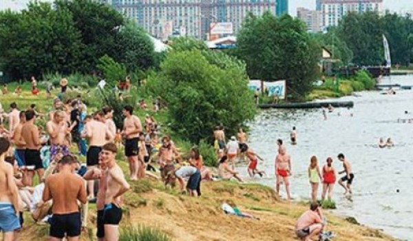 В Северо-Западном округе Москвы открылась новая пляжная зона «Химки-2»