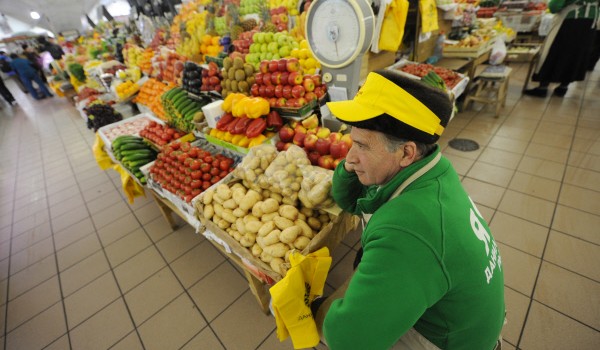В Москве может появиться ГБУ, занимающееся закупкой излишков продукции у областных фермеров