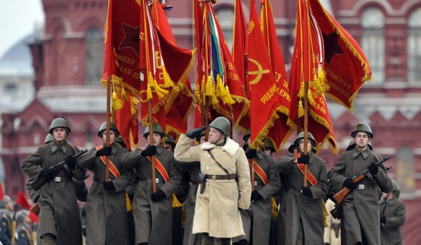 7 ноября на Красной площади состоится  торжественный марш в честь парада 1941 года