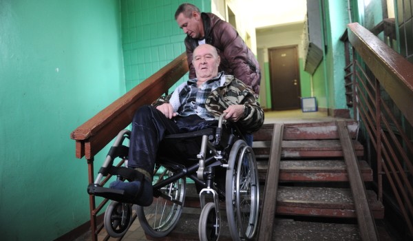 Столичные власти к 2016 году планируют предоставить услуги реабилитации 90% инвалидов