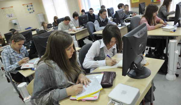 Школьникам предлагают написать статьи о веб-дизайне и телекоммуникациях