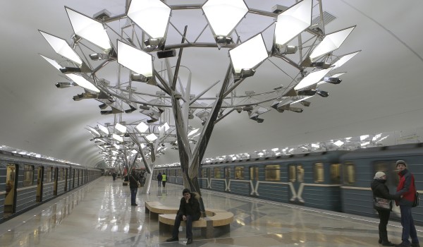 В майские праздники закроется участок Сокольнической линии метро от «Университета» до «Тропарево»