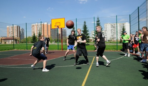 До конца 2016 года в столице появится 11 футбольных полей