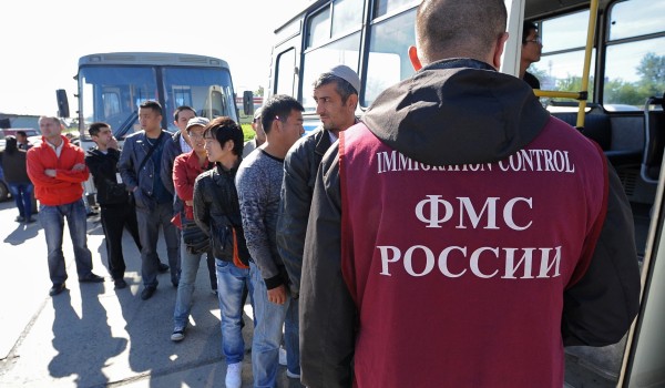 Московская полиция в майские праздники будет выявлять нелегальных мигрантов