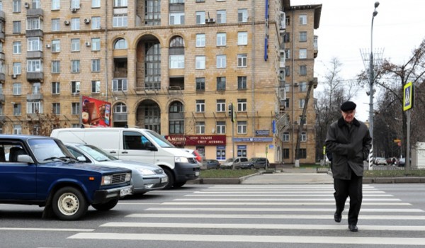 На дорогах могут поставить повторяющиеся знаки о приближении к "зебре"