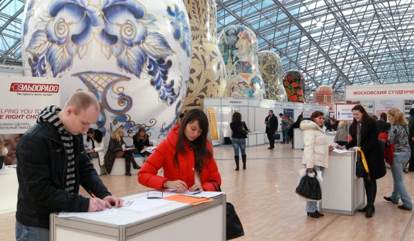 Более 34 тыс. безработных москвичей зарегистрированы в московской службе занятости