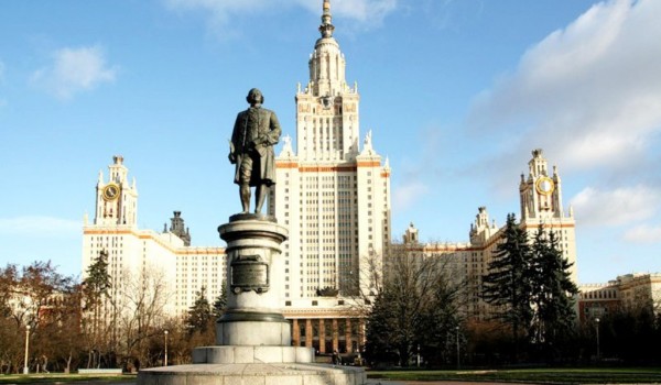 В 2015 году в Москве планируется отреставрировать десять памятников монументальной скульптуры