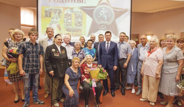 В Северо-Западном округе Москвы награда нашла своего героя спустя 70 лет