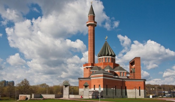 В день начала Ураза-байрам 17 июля праздничные молитвы пройдут во всех четырёх комплексах мечетей города Москвы