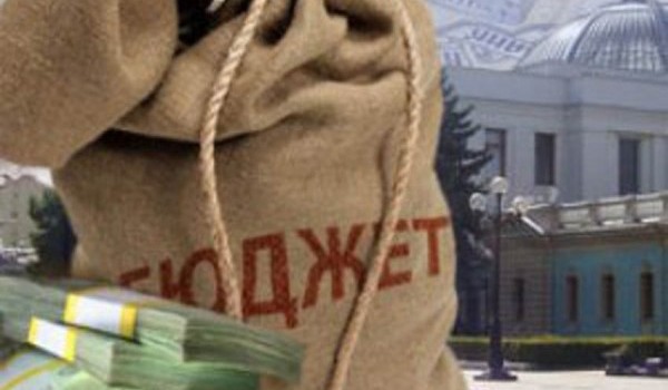 Доходы бюджета Москвы за июль 2015 года увеличились почти на 205 млрд рублей