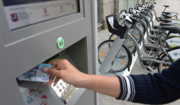 В столице в этом году планируется установить еще 380 велопарковок