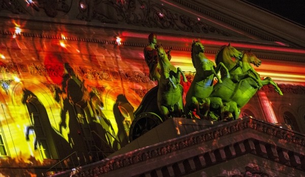 В 2015 году московский международный фестиваль «Круг света» пройдет на 9 площадках города