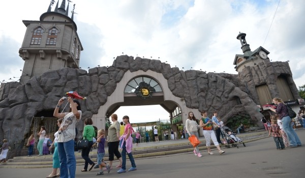 В Московском зоопарке после реконструкции открылась экспозиция «Копытные Азии» и вольер «Остров зверей»