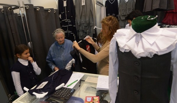 Более 500 сетевых компаний примут участие в акции «Семья помогает семье: готовимся к школе!»