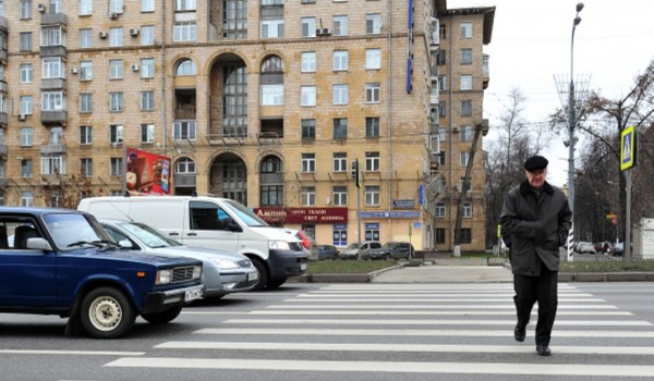 Около 80 наземных пешеходов модернизировано в Москве в 2015 году 