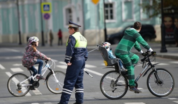 Представители Дептранса Москвы примут участие в акции «На работу на велосипеде»
