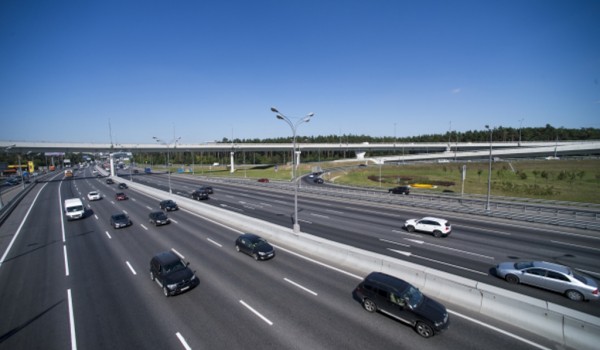 В 2016 году на территории «новой» Москвы введут в эксплуатацию 25 км новых дорог